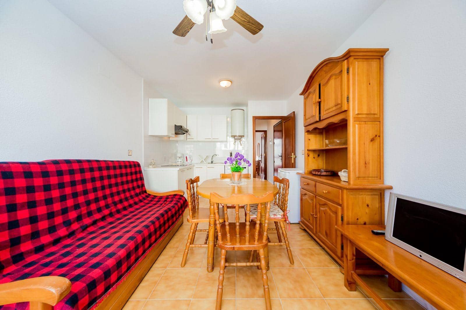 1 makuuhuone Huoneisto myytävänä paikassa Torrevieja mukana uima-altaan - 105 000 € (Ref: 9431724)