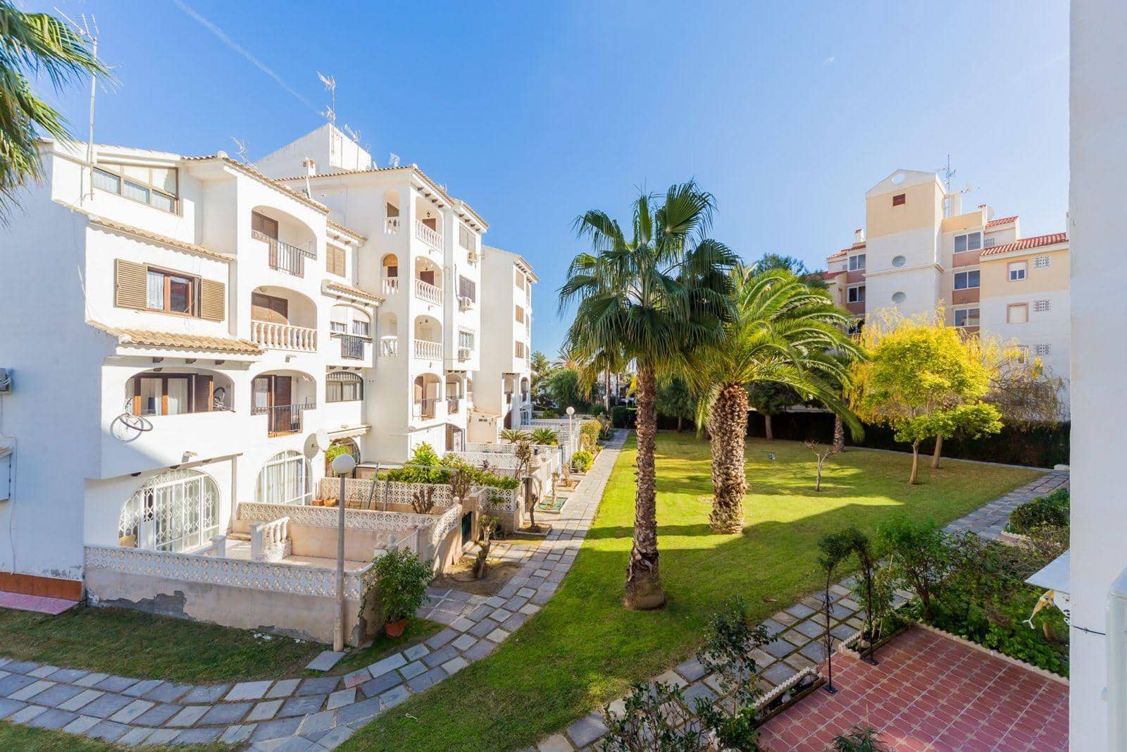 1 makuuhuone Huoneisto myytävänä paikassa Torrevieja mukana uima-altaan - 105 000 € (Ref: 9431724)