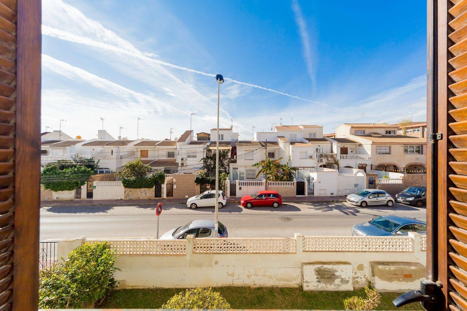 1 makuuhuone Huoneisto myytävänä paikassa Torrevieja mukana uima-altaan - 105 000 € (Ref: 9431724)