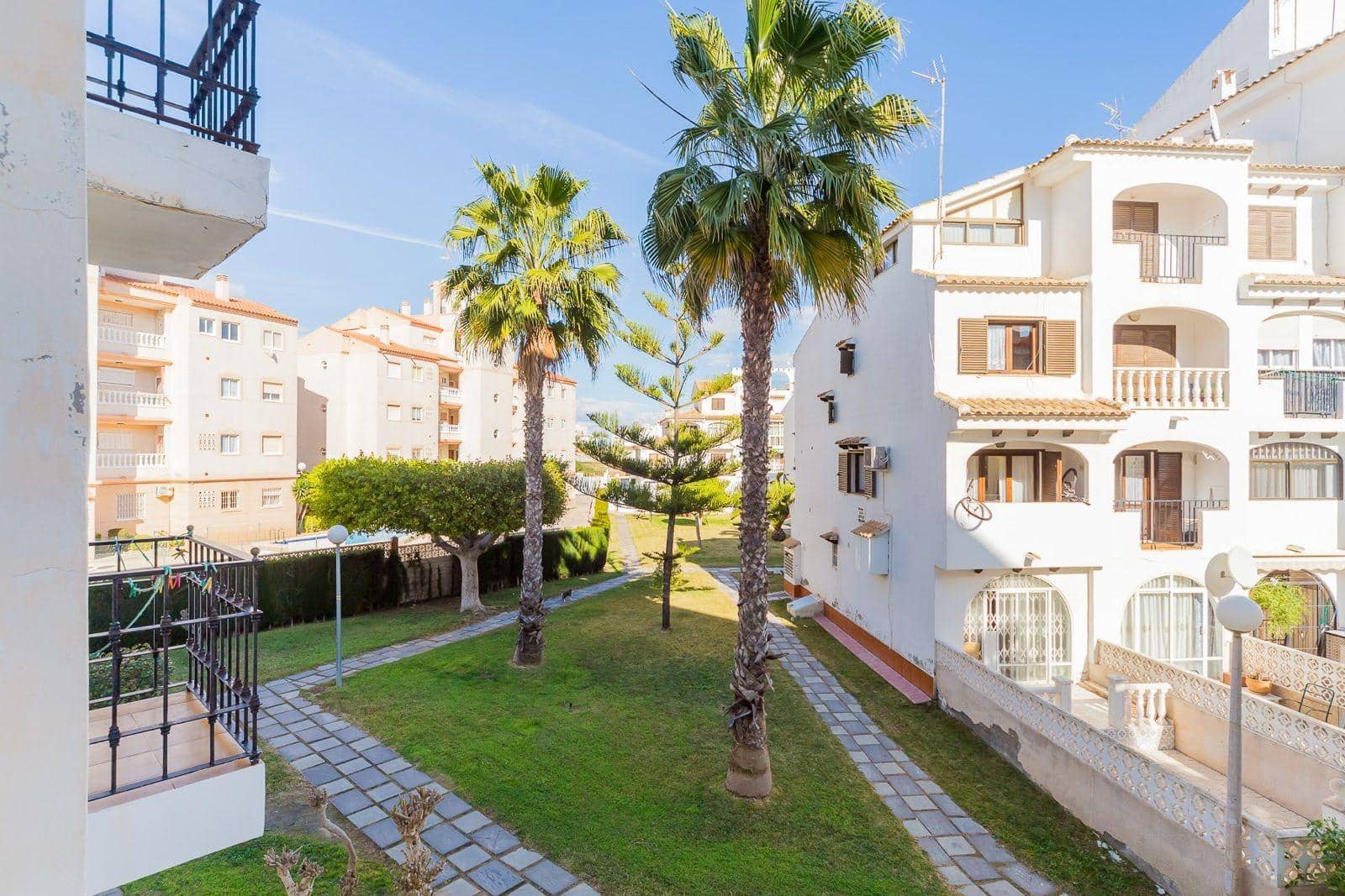 1 makuuhuone Huoneisto myytävänä paikassa Torrevieja mukana uima-altaan - 105 000 € (Ref: 9431724)