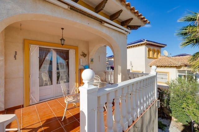4 bedroom Villa for sale in Playa Flamenca, Orihuela with garage - € 315,000 (Ref: 9436110)