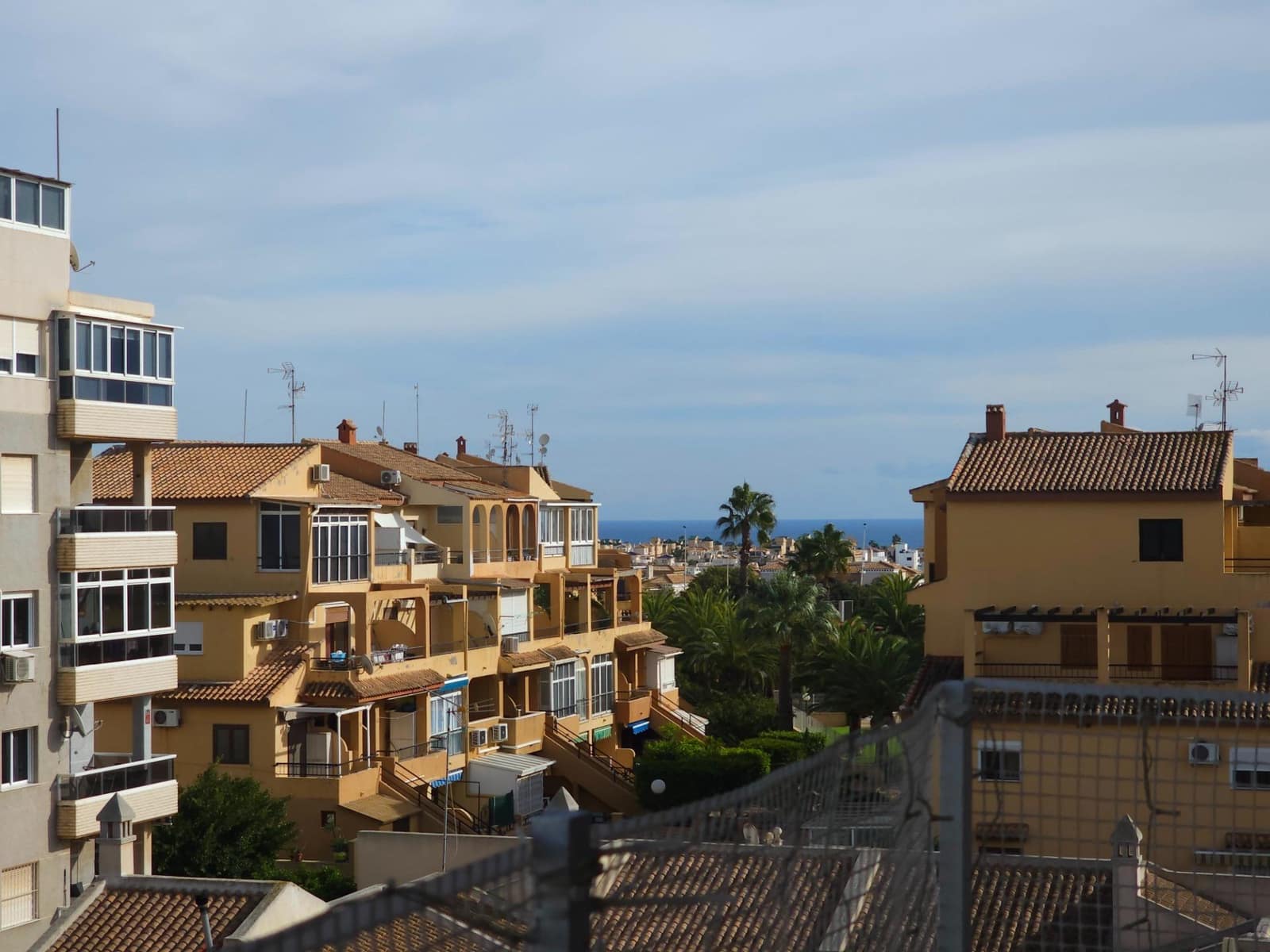 2 quarto Apartamento para venda em Torrevieja com piscina - 199 000 € (Ref: 9441477)