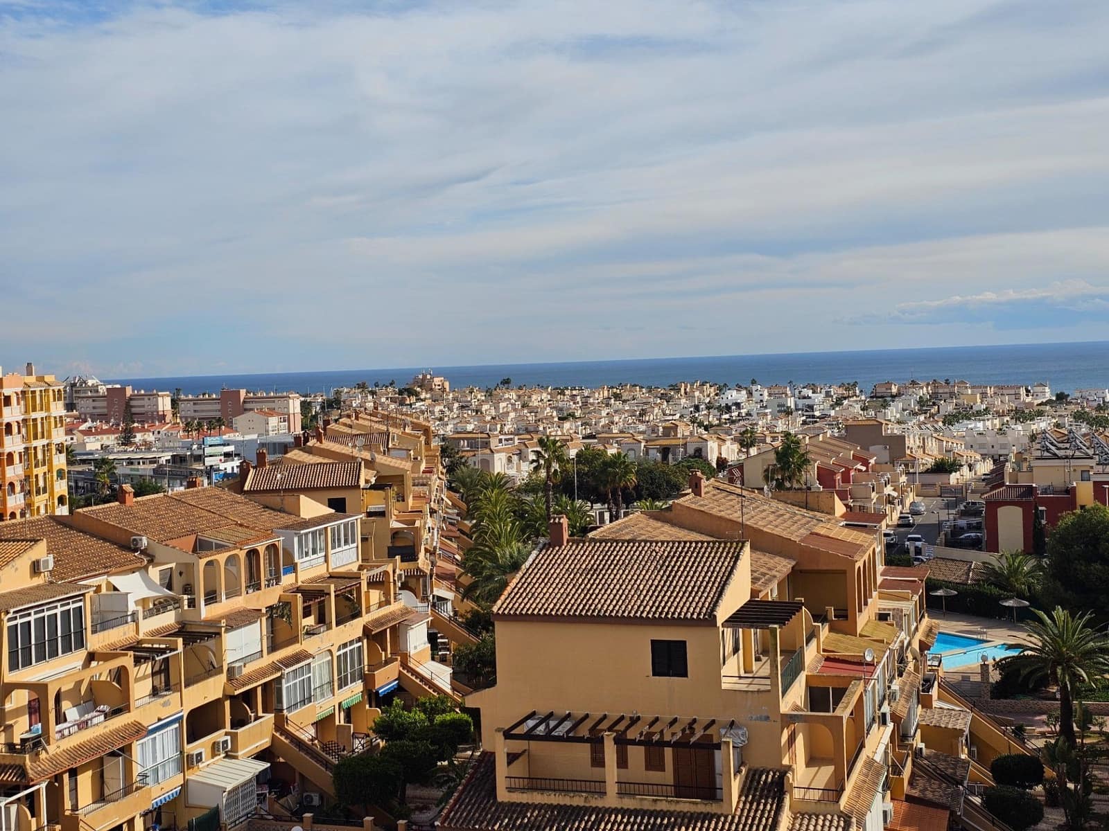 2 quarto Apartamento para venda em Torrevieja com piscina - 199 000 € (Ref: 9441477)