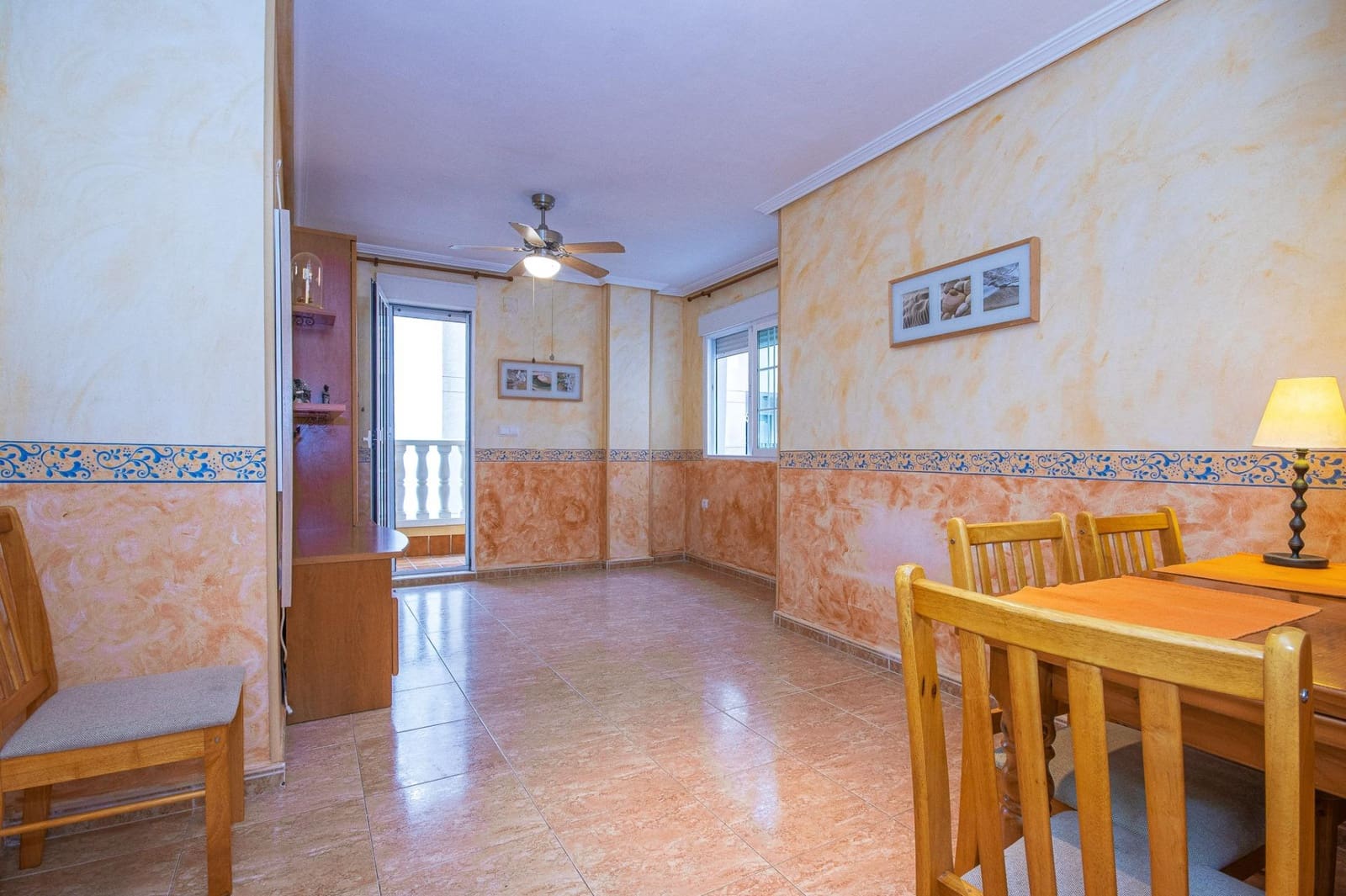 1 slaapkamer Appartement te huur in Torrevieja - € 580 (Ref: 9441921)