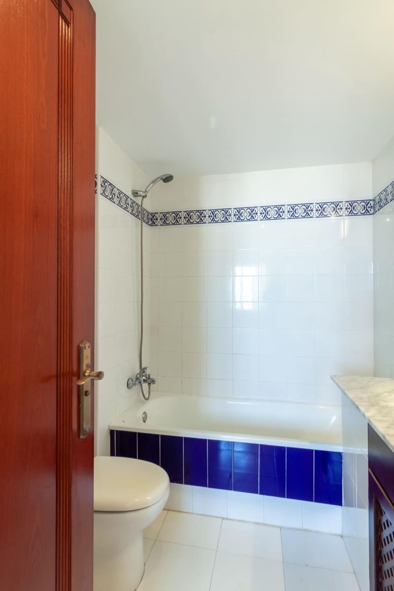 2 chambre Appartement à vendre à Torrevieja avec piscine - 234 990 € (Ref: 9443363)