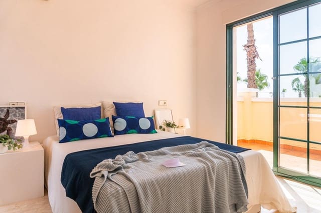 3 Zimmer Villa zu verkaufen in Villamartin, Orihuela mit Pool - 379.000 € (Ref: 9449065)