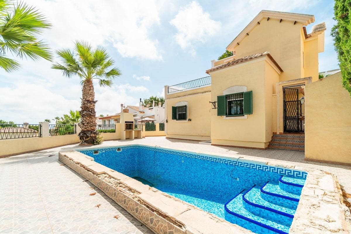 3 Zimmer Villa zu verkaufen in Orihuela Costa mit Pool - 379.000 € (Ref: 9449065)