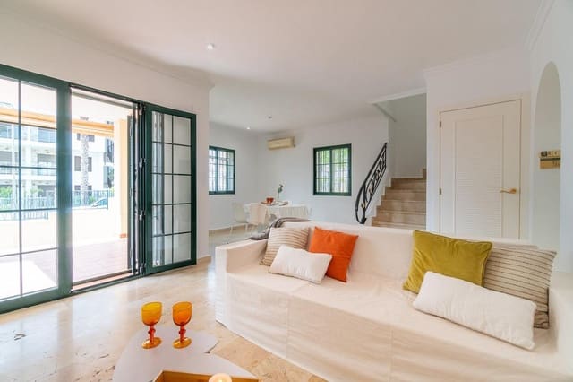 3 Zimmer Villa zu verkaufen in Villamartin, Orihuela mit Pool - 379.000 € (Ref: 9449065)