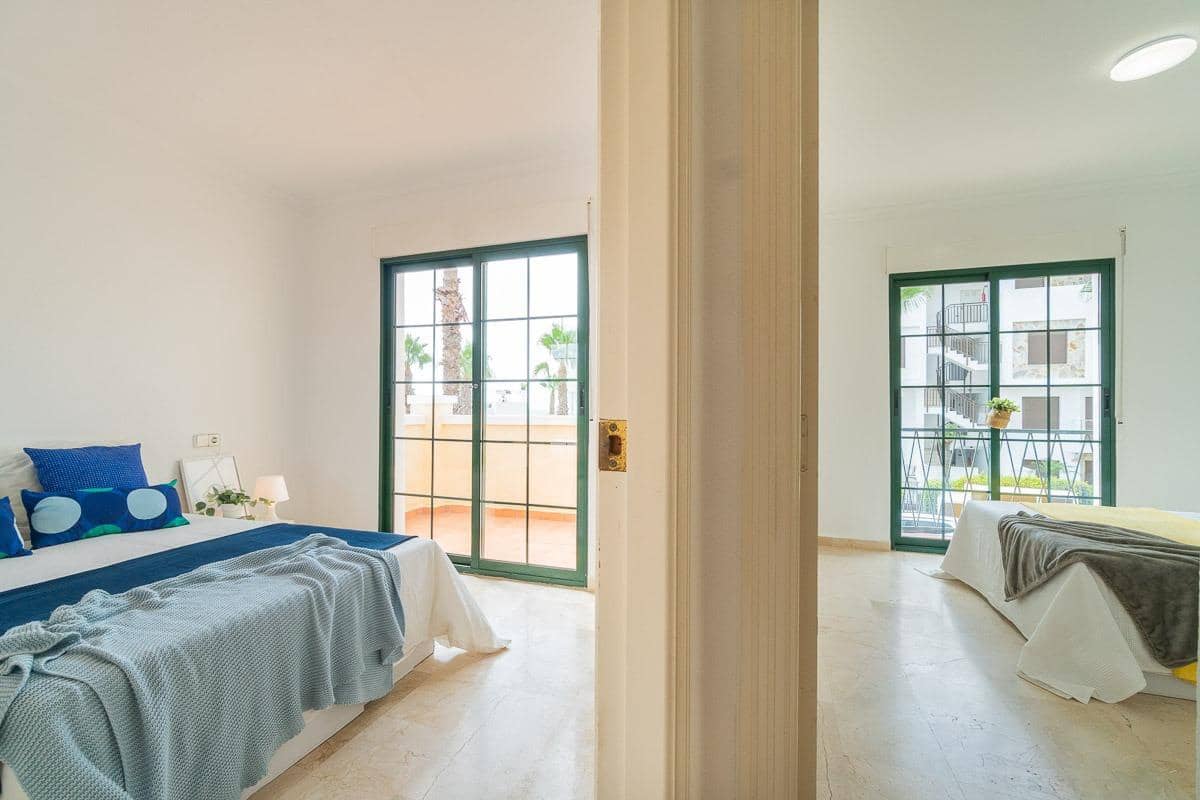 3 Zimmer Villa zu verkaufen in Orihuela Costa mit Pool - 379.000 € (Ref: 9449065)