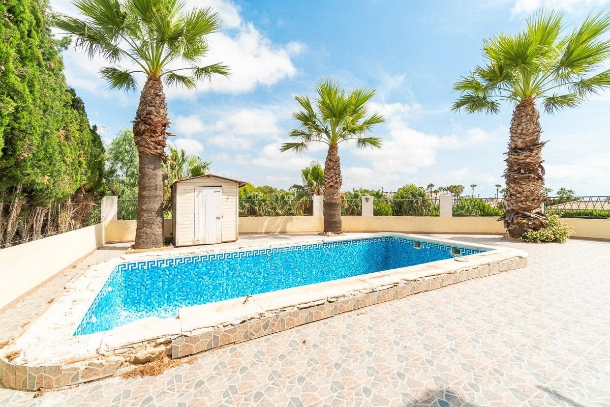 3 Zimmer Villa zu verkaufen in Orihuela Costa mit Pool - 379.000 € (Ref: 9449065)