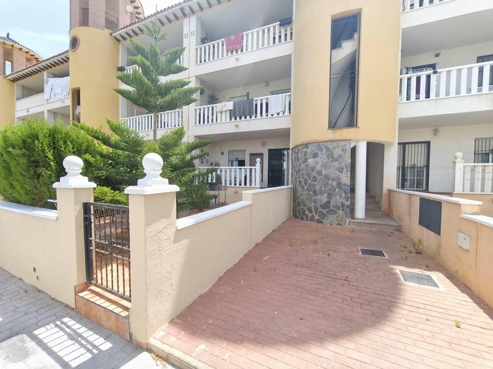 Apartamento de 2 habitaciones en Orihuela Costa en venta con piscina - 159.000 € (Ref: 9449066)