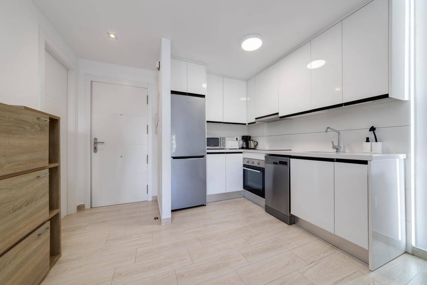 2 slaapkamer Appartement te koop in Torrevieja met zwembad - € 254.000 (Ref: 9452848)