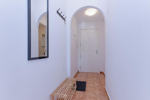 1 makuuhuone Huoneisto myytävänä paikassa Playa de los Locos, Torrevieja mukana uima-altaan - 119 000 € (Ref: 9456505)