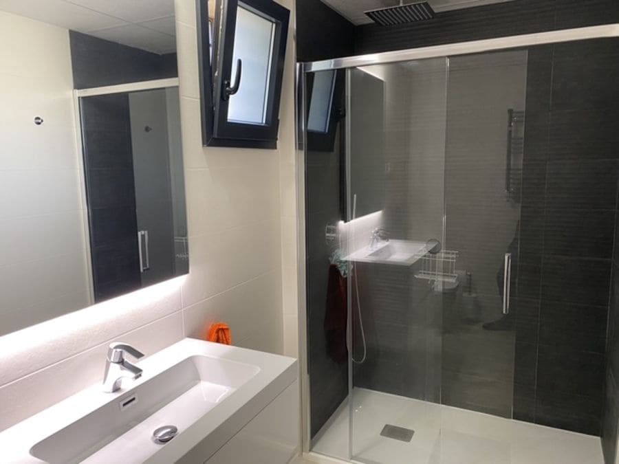 3 quarto Apartamento para venda em Playa Flamenca com piscina garagem - 410 000 € (Ref: 9465704)