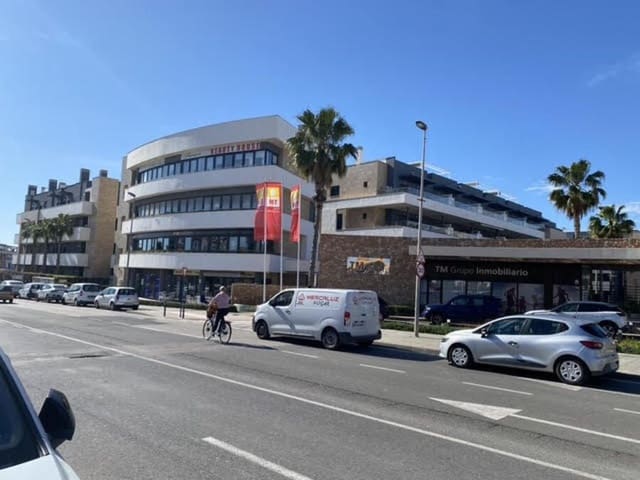 3 quarto Apartamento para venda em Playa Flamenca, Orihuela com piscina garagem - 410 000 € (Ref: 9465704)