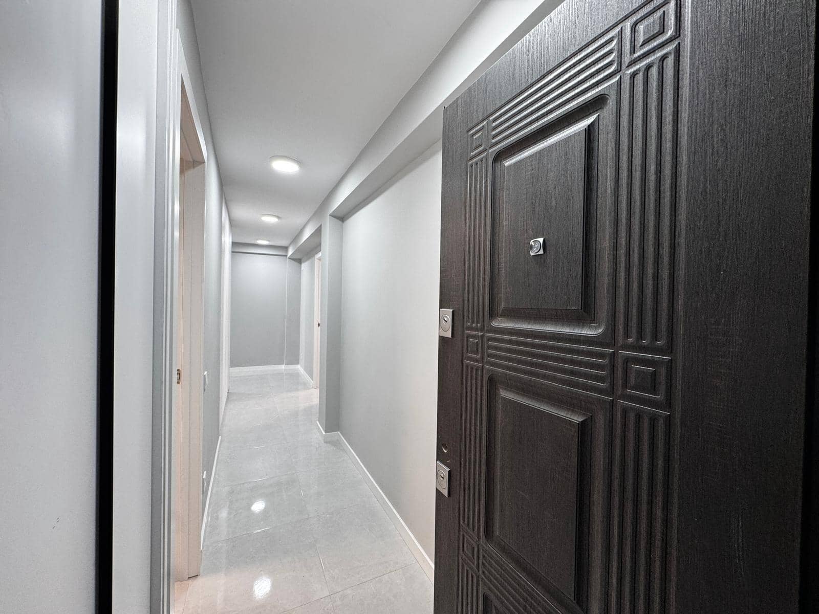 3 Zimmer Apartment zu verkaufen in Torrevieja - 180.000 € (Ref: 9468607)