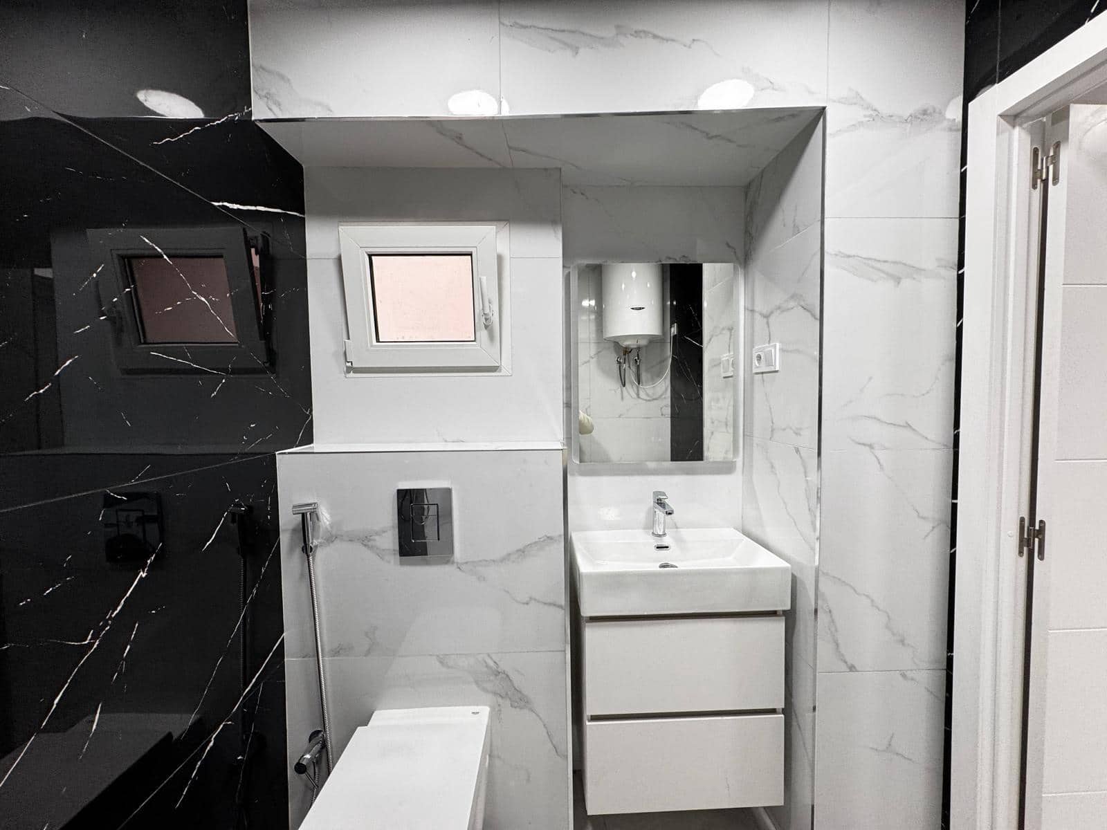 3 Zimmer Apartment zu verkaufen in Torrevieja - 180.000 € (Ref: 9468607)