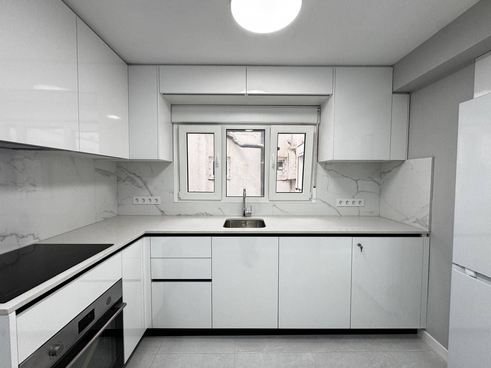 3 Zimmer Apartment zu verkaufen in Torrevieja - 180.000 € (Ref: 9468607)