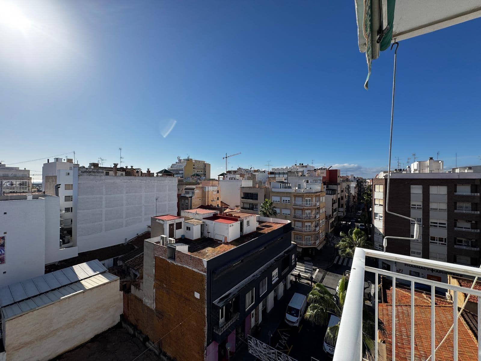 3 Zimmer Apartment zu verkaufen in Torrevieja - 180.000 € (Ref: 9468607)