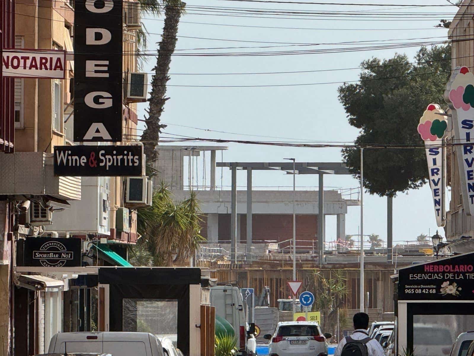 3 Zimmer Apartment zu verkaufen in Torrevieja - 180.000 € (Ref: 9468607)