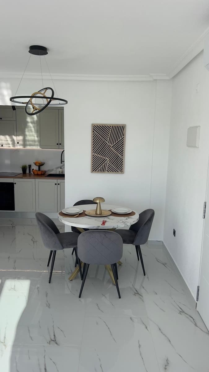 1 bedroom Apartment for sale in Orihuela Costa with pool - € 170,000 (Ref: 9470968)