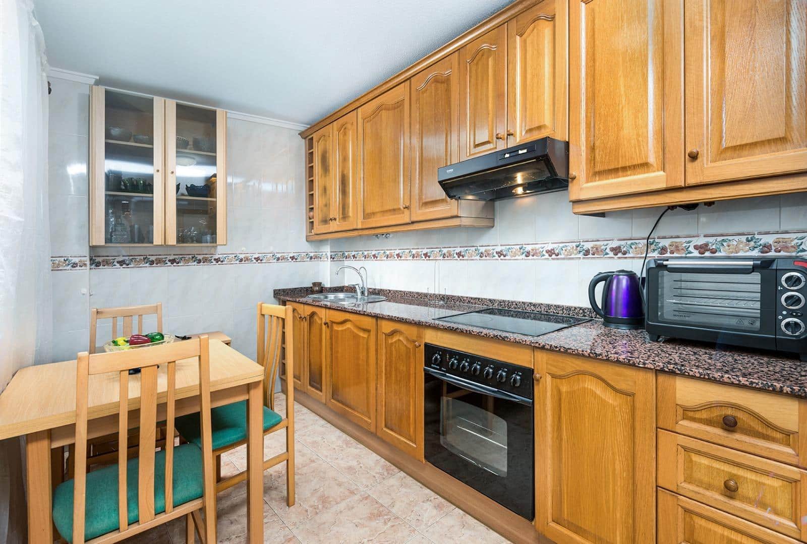 3 bedroom Flat for sale in Torrevieja - € 290,000 (Ref: 9470970)