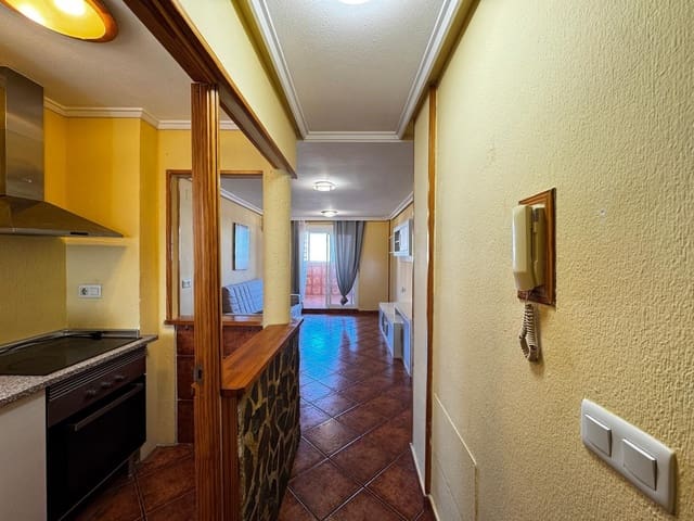 2 slaapkamer Penthouse te koop in Centro, Torrevieja - € 125.000 (Ref: 9470974)