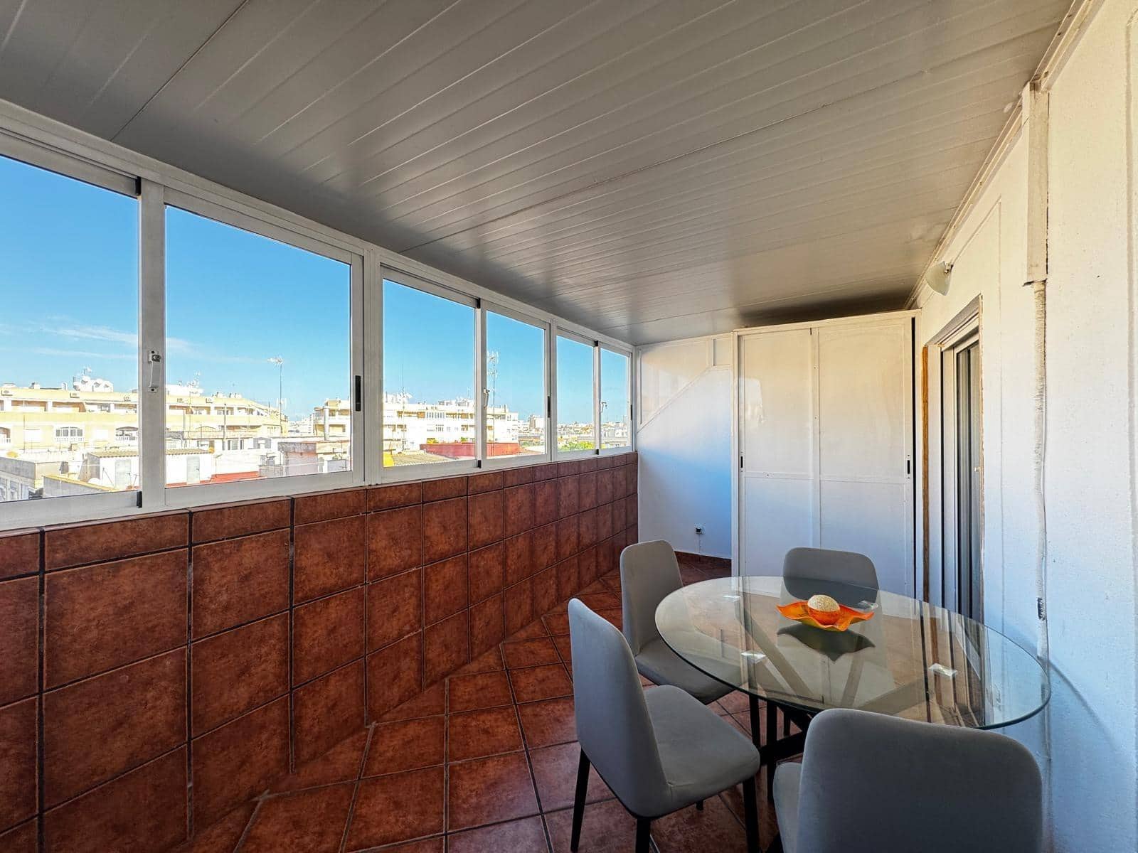 2 camera da letto Attico in vendita in Torrevieja - 125.000 € (Rif: 9470974)