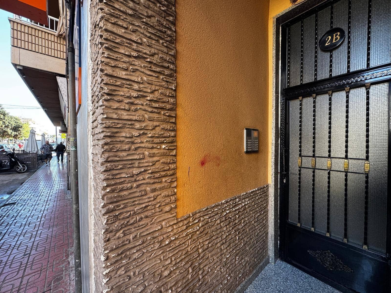 2 camera da letto Attico in vendita in Torrevieja - 125.000 € (Rif: 9470974)