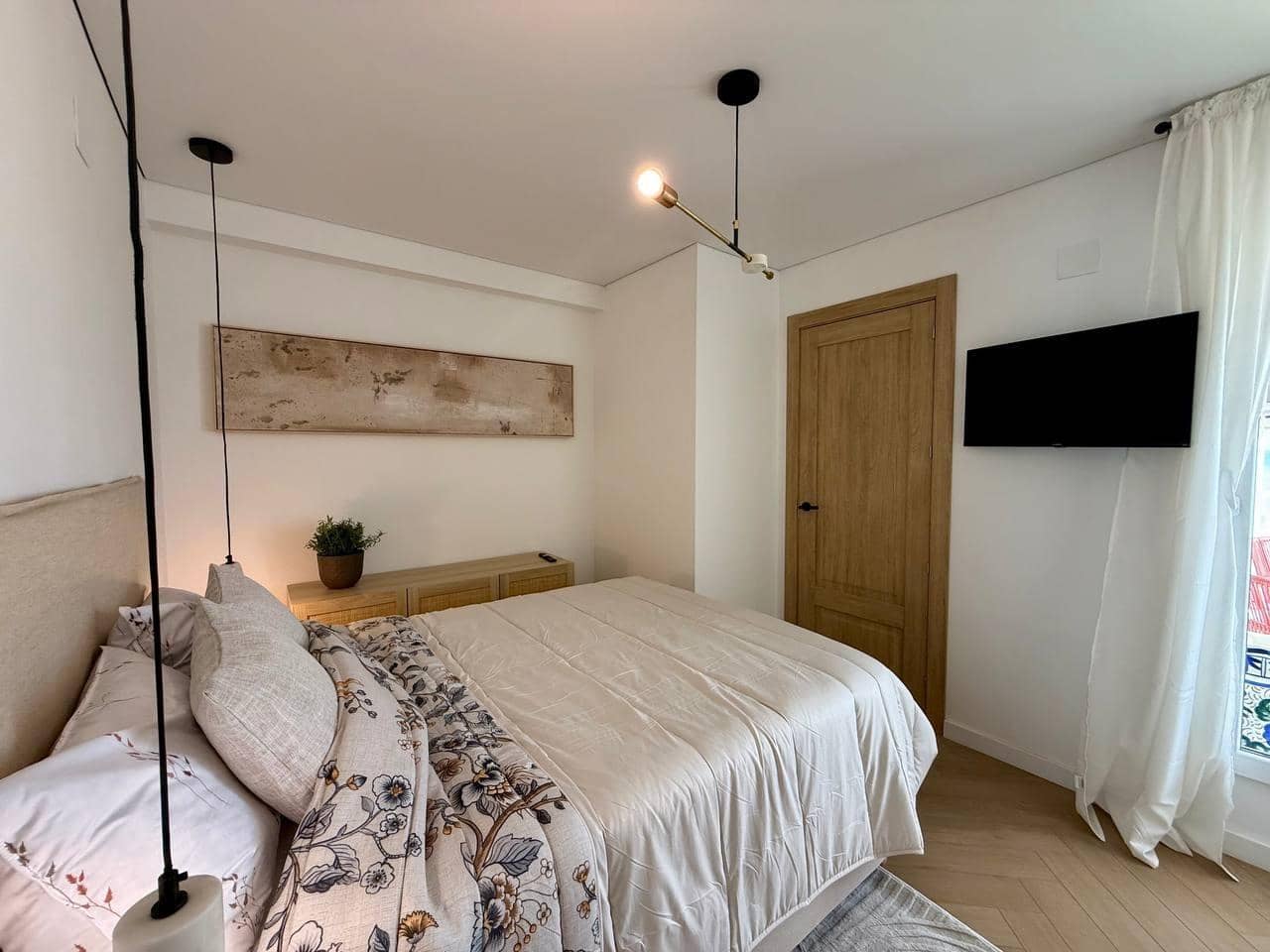 3 bedroom Apartment for sale in Torrevieja with garage - € 399,000 (Ref: 9470976)