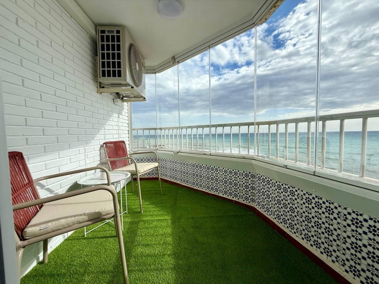 3 bedroom Apartment for sale in Torrevieja with garage - € 399,000 (Ref: 9470976)