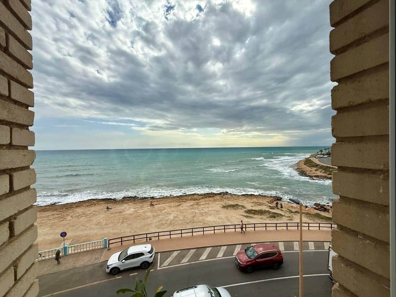 3 bedroom Apartment for sale in Torrevieja with garage - € 399,000 (Ref: 9470976)