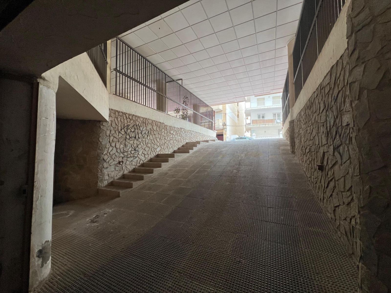 3 bedroom Apartment for sale in Torrevieja with garage - € 399,000 (Ref: 9470976)