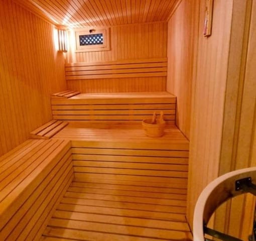 Chalet de 5 habitaciones en La Mata, Torrevieja en venta - 1.170.000 € (Ref: 9471227)