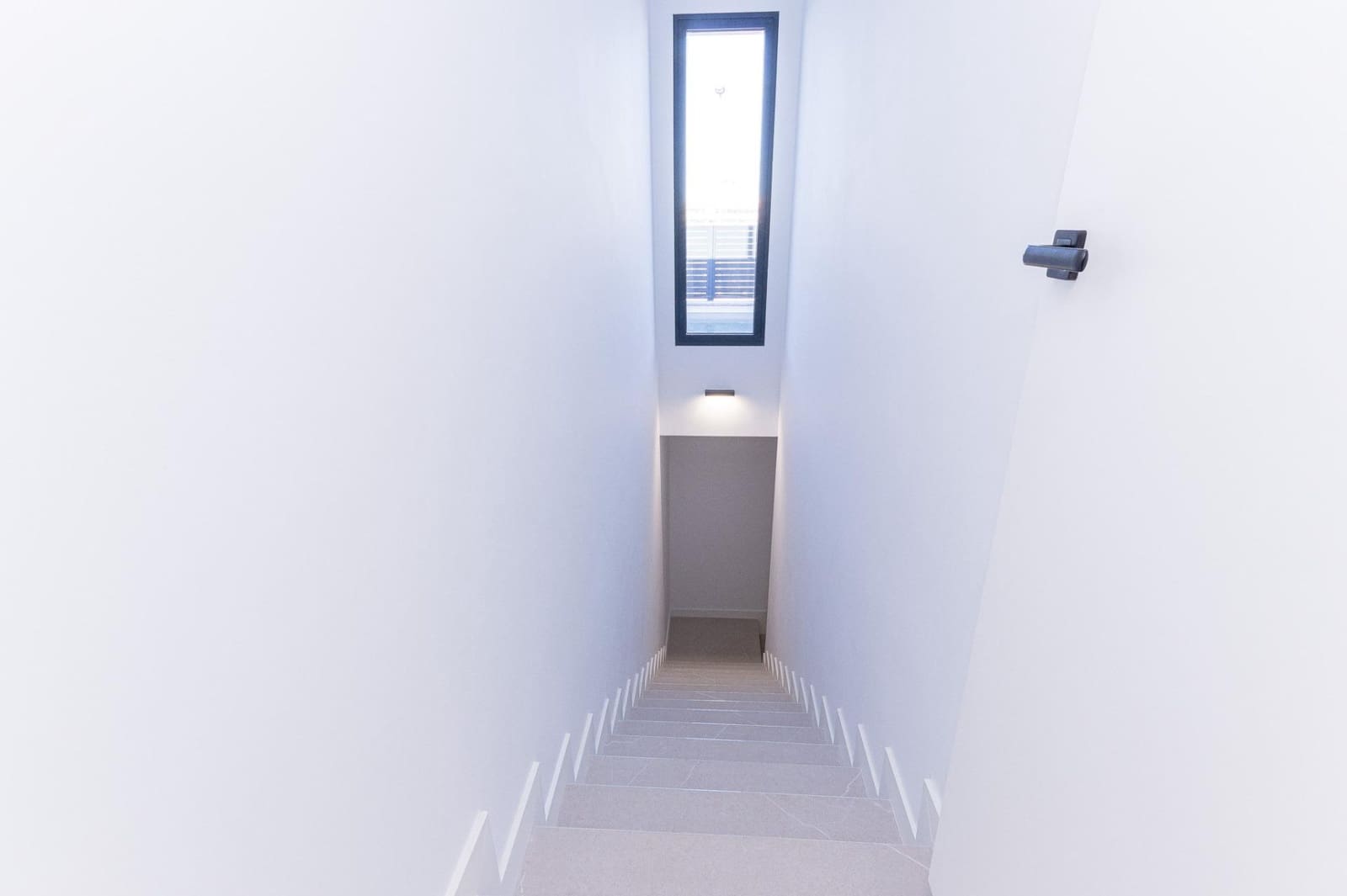 Chalet de 3 habitaciones en Aguas Nuevas en venta con piscina garaje - 595.000 € (Ref: 9471229)