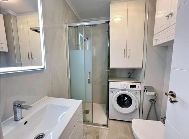2 quarto Apartamento para venda em Centro, Torrevieja - 151 500 € (Ref: 9471230)