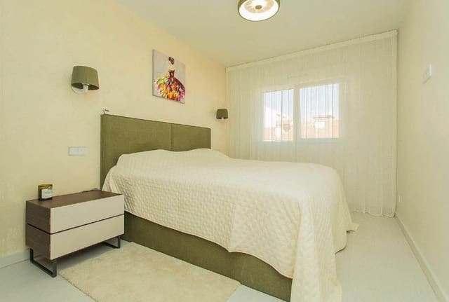 2 makuuhuone Huoneisto myytävänä paikassa Los Cuarteros, San Pedro del Pinatar mukana uima-altaan 
autotalli - 257 000 € (Ref: 9471231)