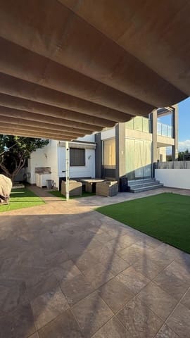 3 makuuhuone Huvila myytävänä paikassa Aguas Nuevas, Torrevieja mukana uima-altaan - 349 990 € (Ref: 9471233)