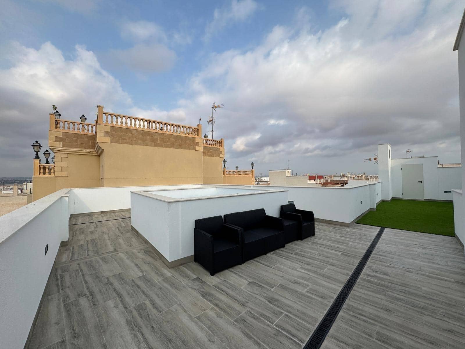 1 makuuhuone Huoneisto myytävänä paikassa Torrevieja - 159 900 € (Ref: 9474992)