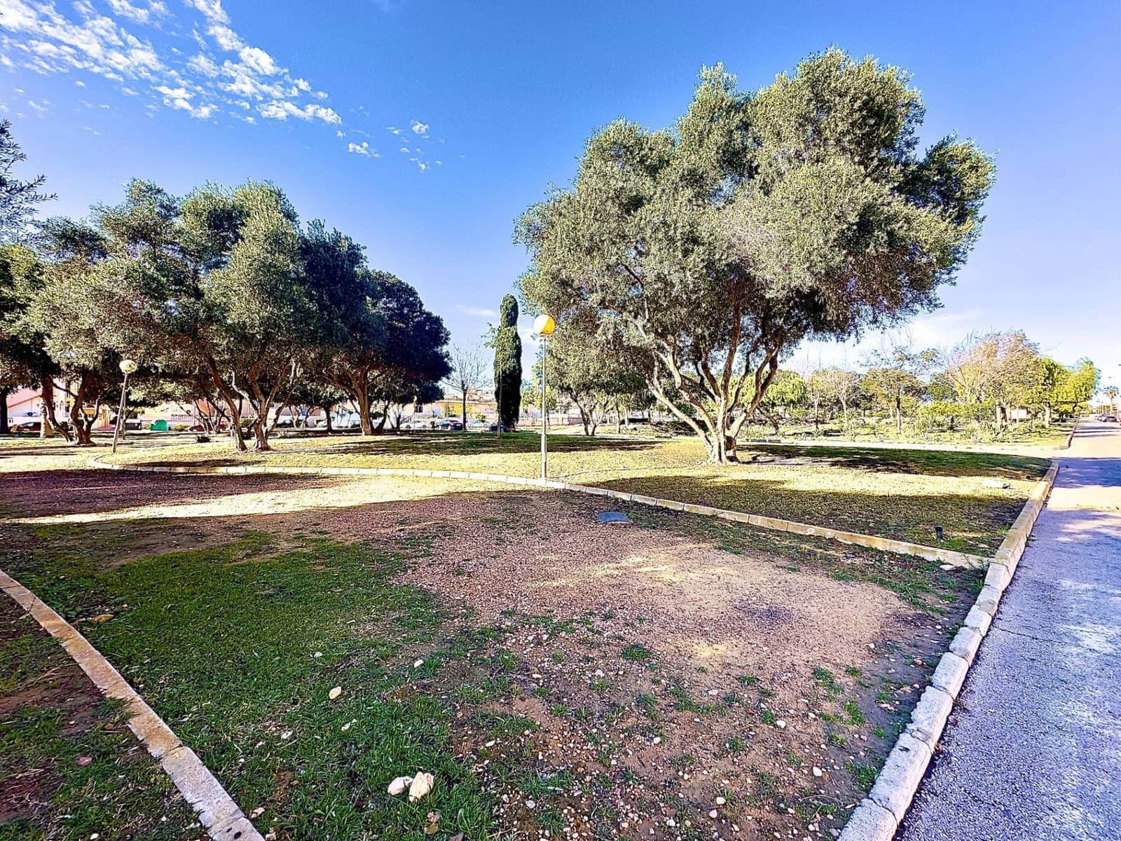 2 camera da letto Bungalow in vendita in La Florida con piscina - 132.000 € (Rif: 9474995)