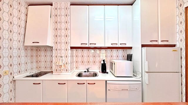 1 Zimmer Apartment zu verkaufen in Punta Prima, Torrevieja mit Pool - 149.900 € (Ref: 9475564)