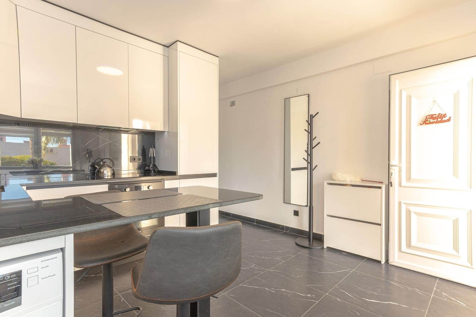 Appartement de 1 chambre à louer à Cabo Roig avec piscine - 700 € (Ref: 9475565)