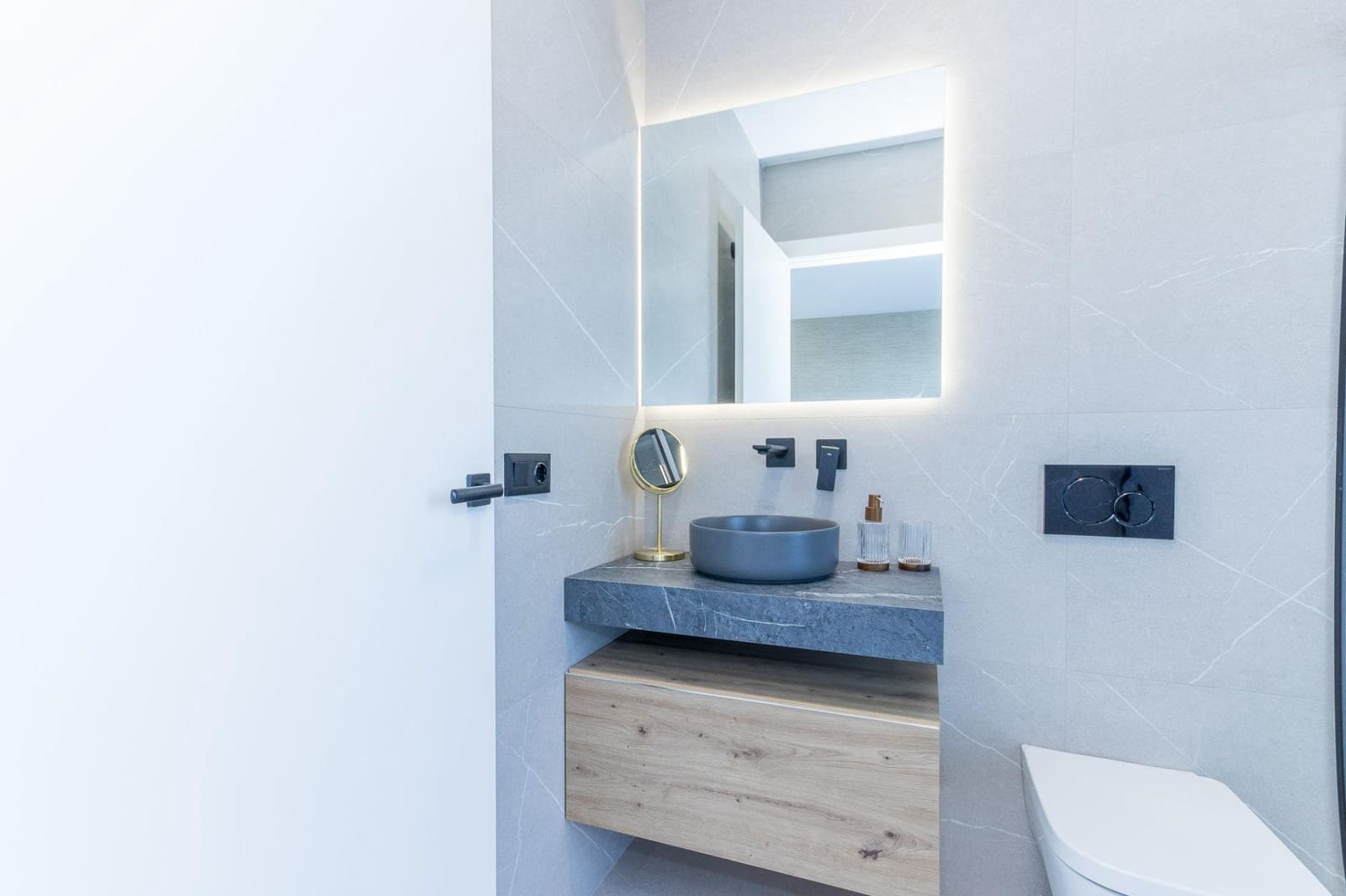 3 soverom Villa til salgs i Aguas Nuevas med svømmebasseng garasje - € 595 000 (Ref: 9478793)