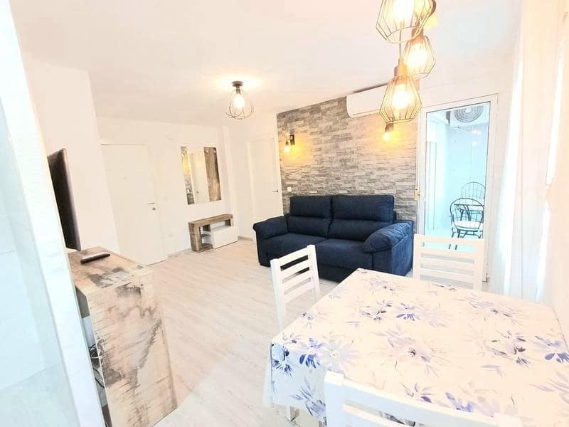 1 bedroom Apartment for sale in Torrevieja with pool - € 118,000 (Ref: 9479202)