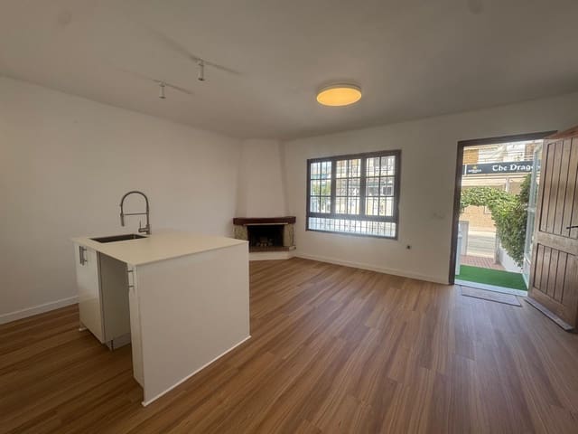 Adosado de 3 habitaciones en Los Frutales, Torrevieja en venta - 219.500 € (Ref: 9483921)