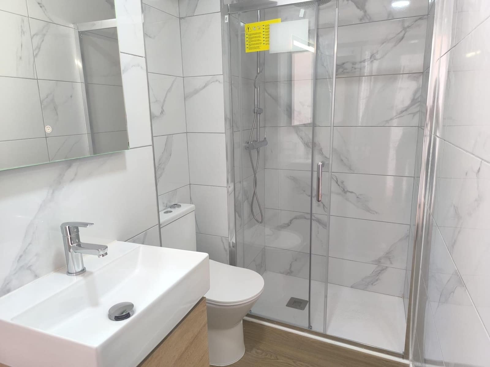 Adosado de 3 habitaciones en Torrevieja en venta - 219.500 € (Ref: 9483921)