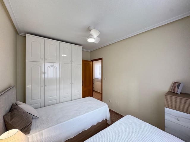 Ático de 2 habitaciones en Centro, Torrevieja en venta - 169.900 € (Ref: 9483923)