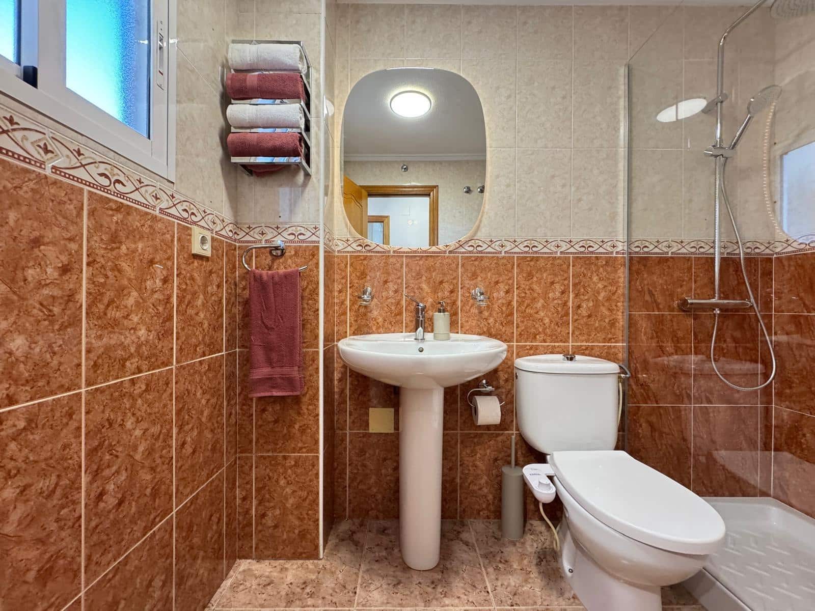 Ático de 2 habitaciones en Torrevieja en venta - 169.900 € (Ref: 9483923)