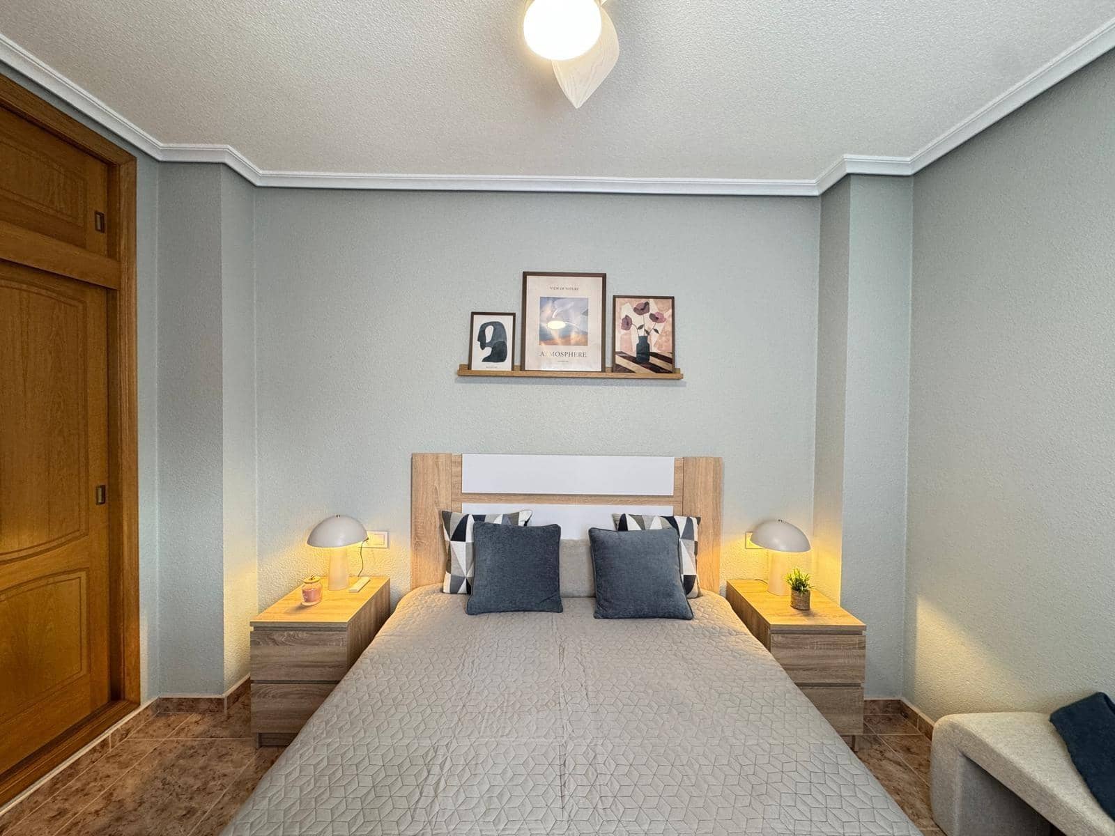 Ático de 2 habitaciones en Torrevieja en venta - 169.900 € (Ref: 9483923)