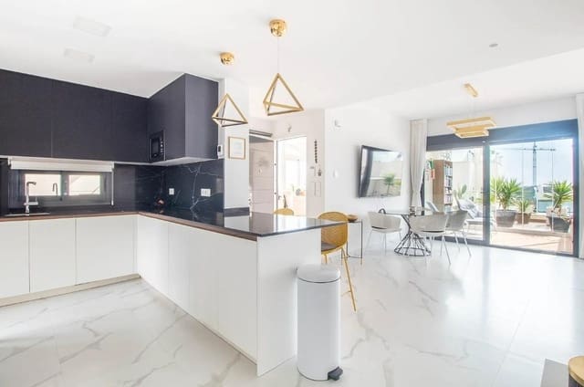 2 soveværelse Lejlighed til salg i San Miguel de Salinas med swimmingpool - € 350.000 (Ref: 9488411)